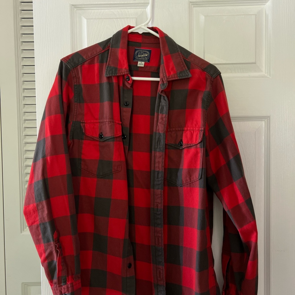 J. Crew Buffalo Flannel Red and Black Plaid Button-Up Shirt size S